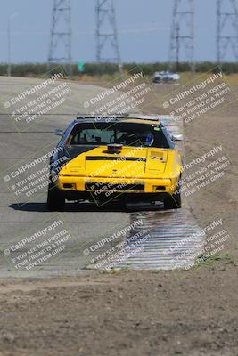 media/Oct-01-2023-24 Hours of Lemons (Sun) [[82277b781d]]/1045am (Outside Grapevine)/